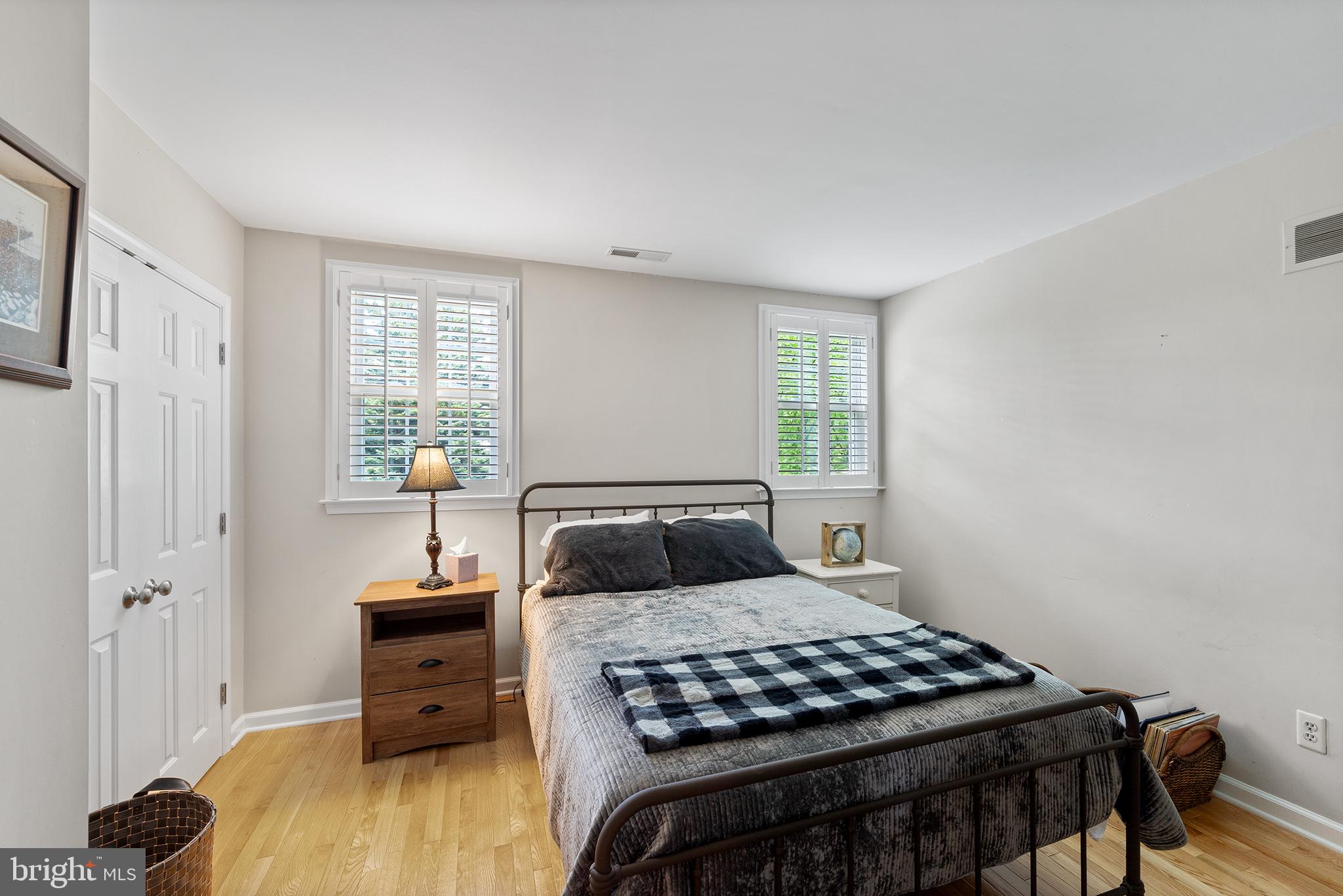 2 Fairhill Cir