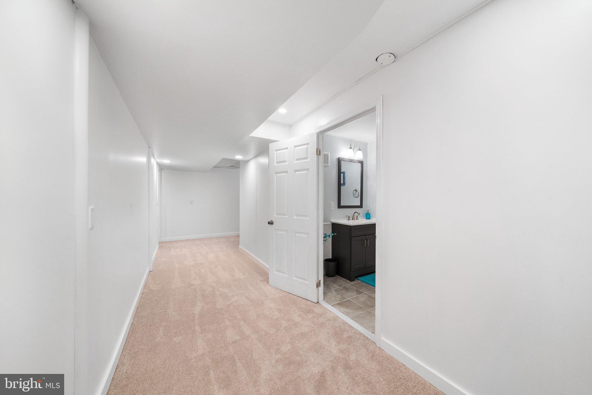 1113 Cotswold Ln