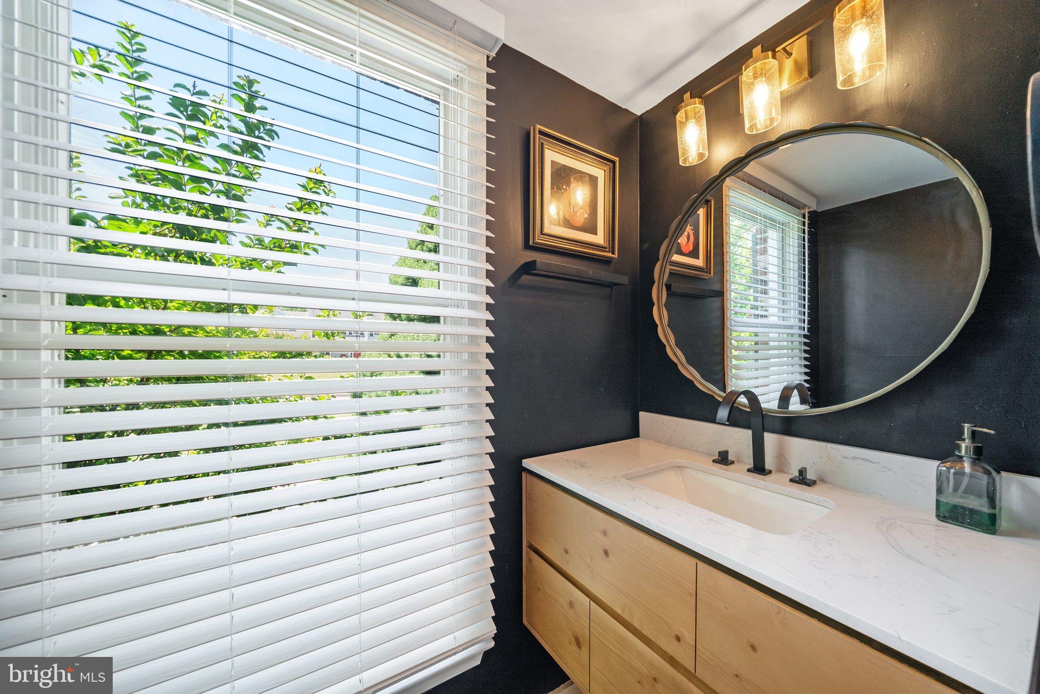 1113 Cotswold Ln