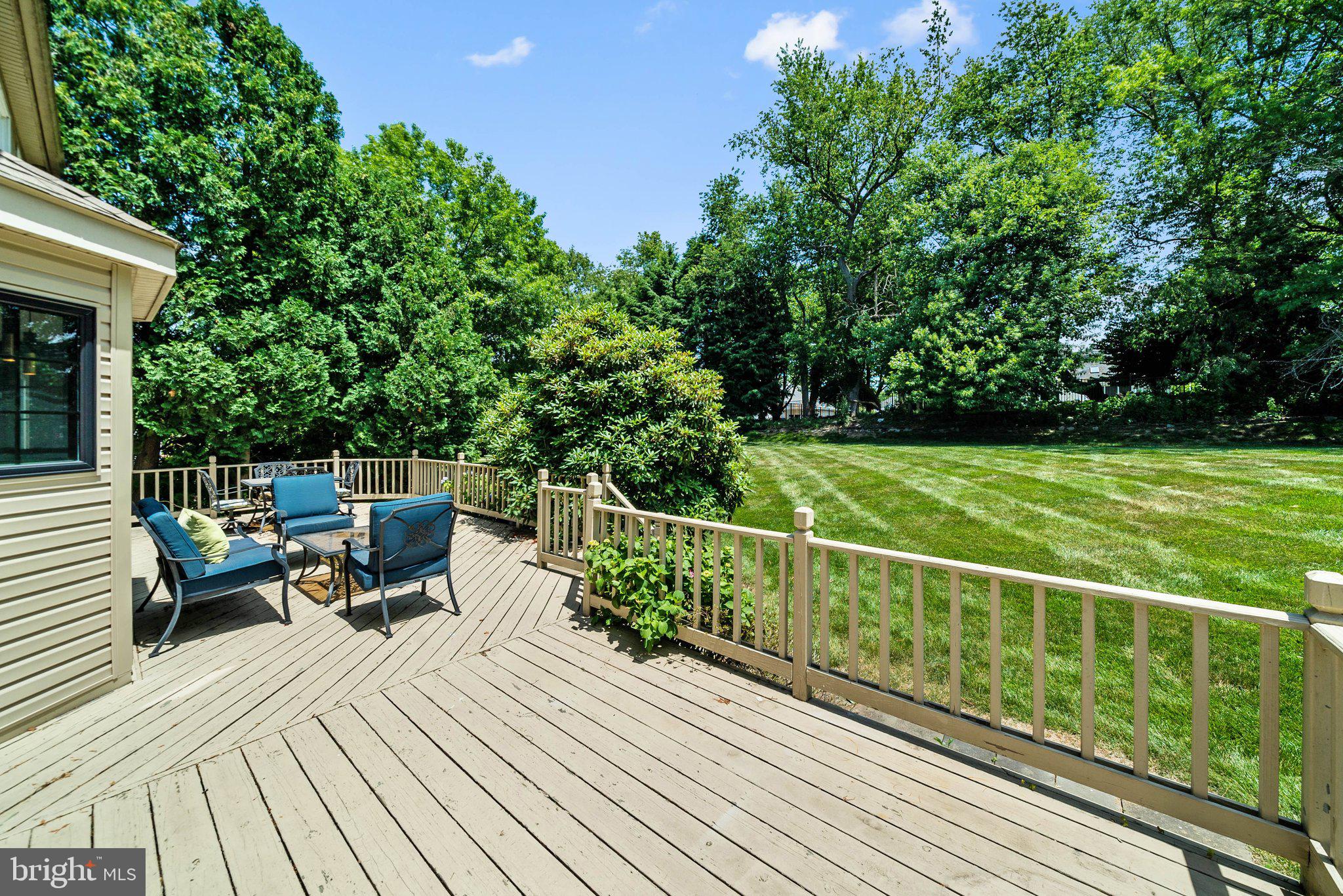 1113 Cotswold Ln