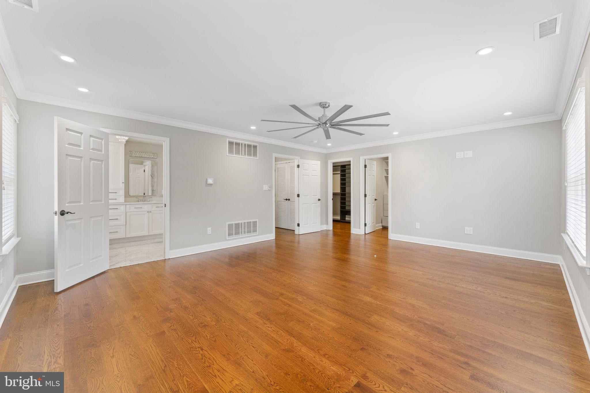 1 Rosewood Cir