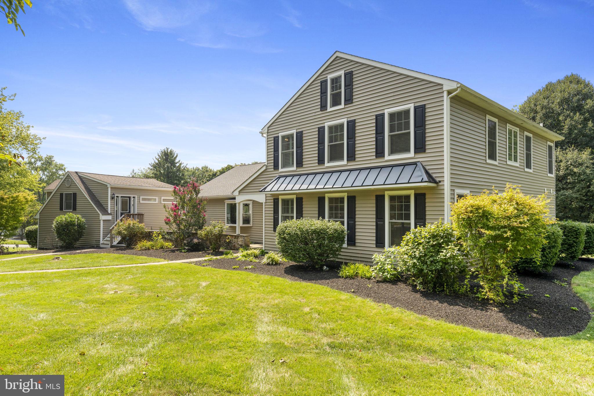 1 Rosewood Cir
