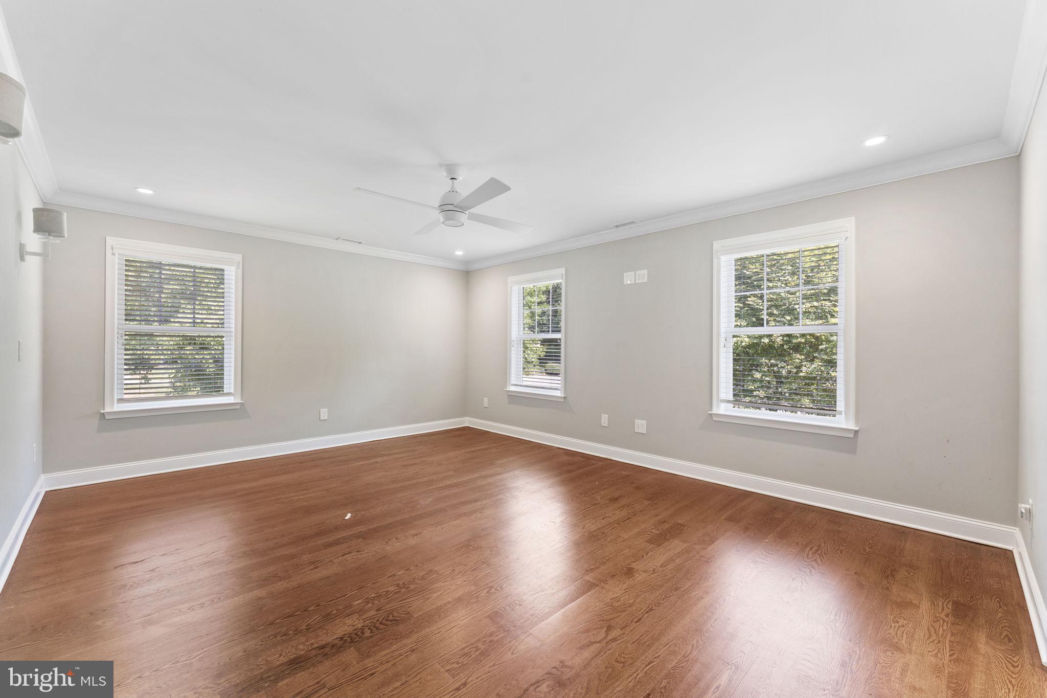 1 Rosewood Cir