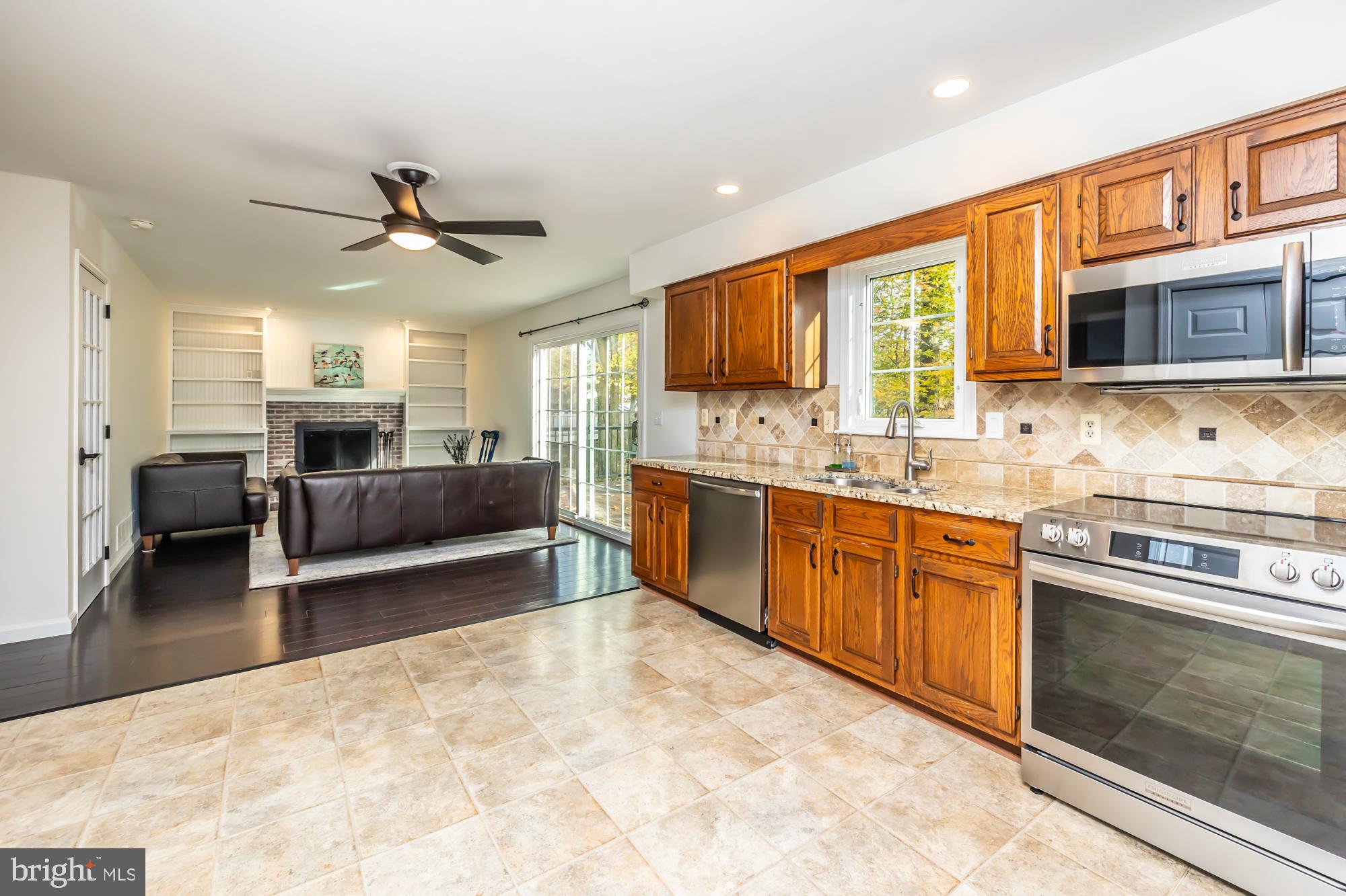 804 Montbard Dr