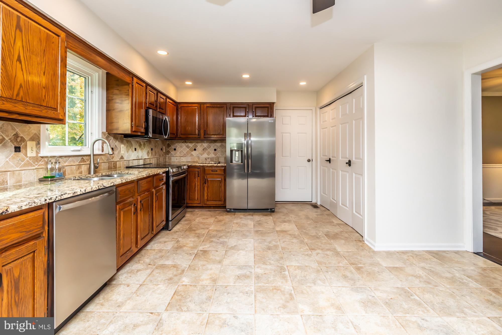 804 Montbard Dr