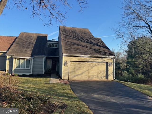 1135 Mews Ln