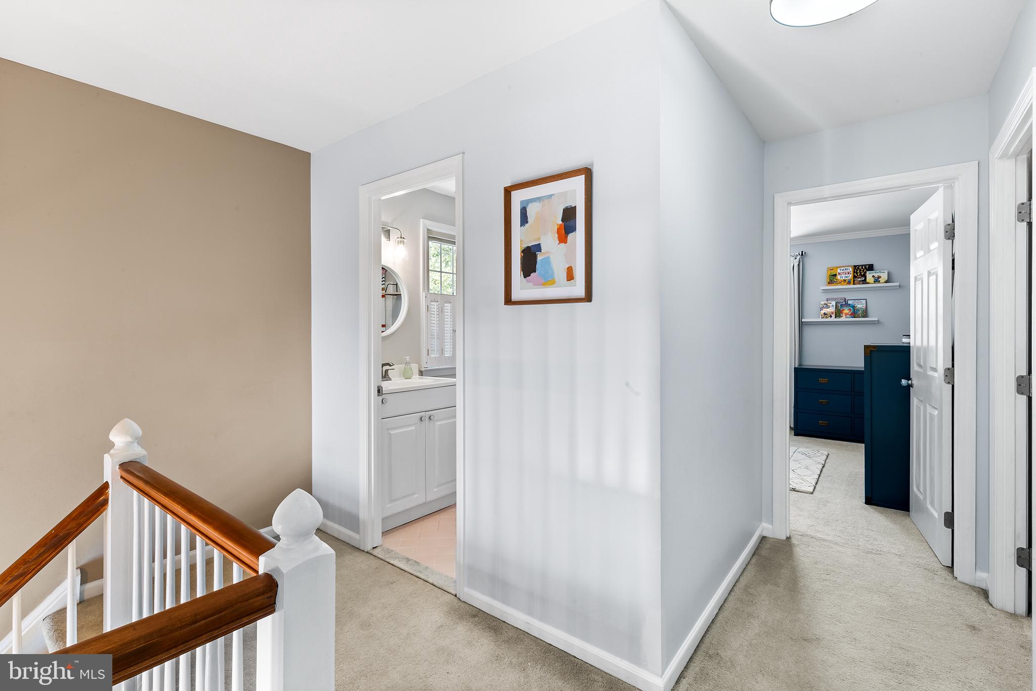 215 Cohasset Ln