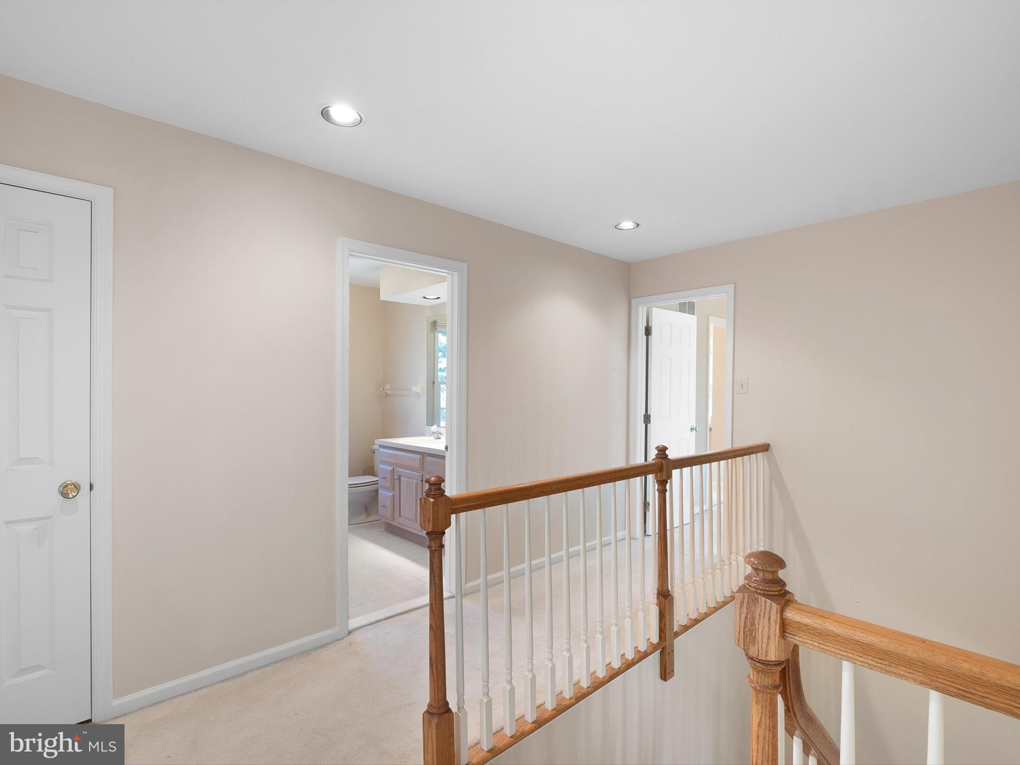 581 S Creek Rd