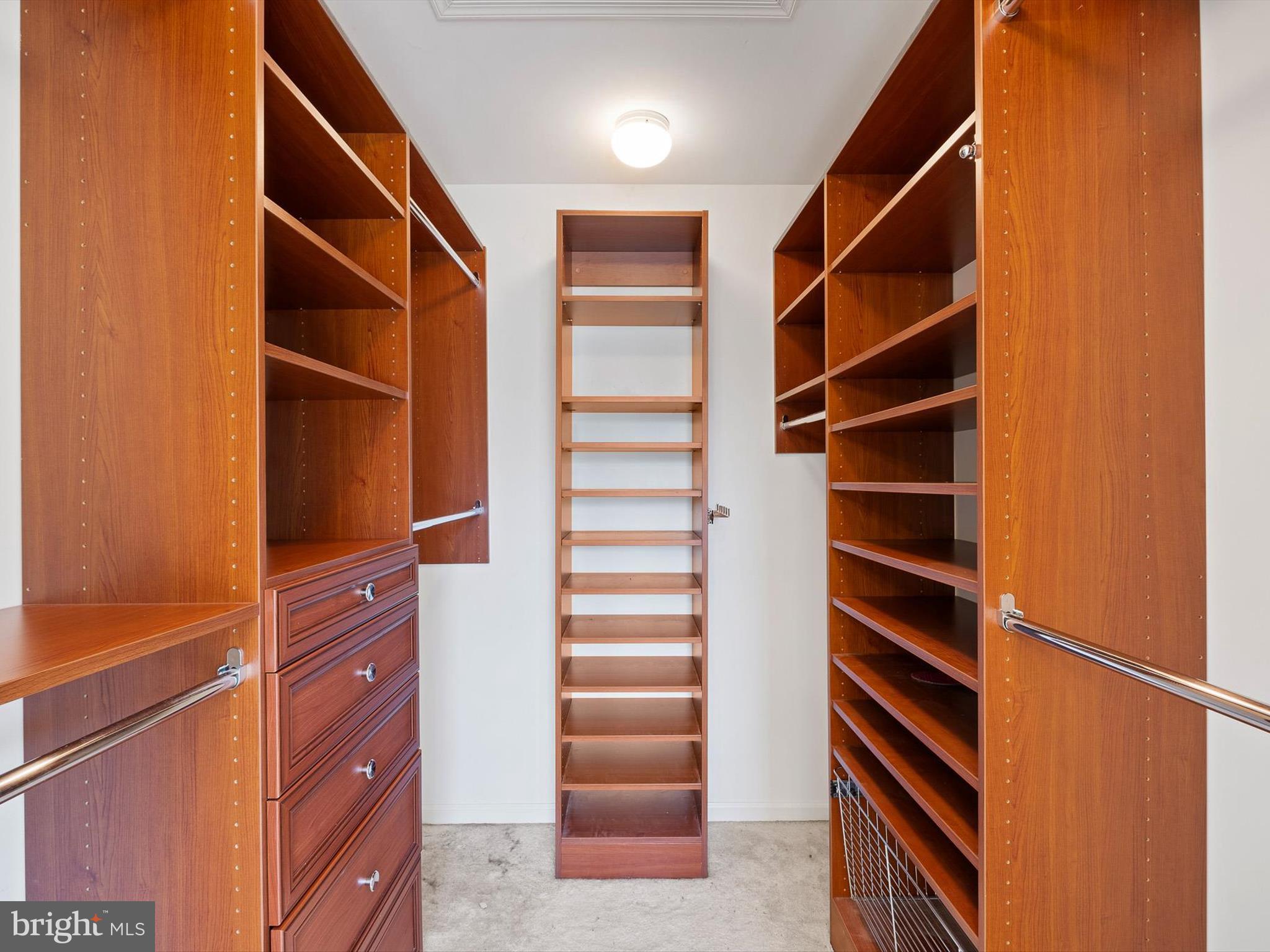 581 S Creek Rd