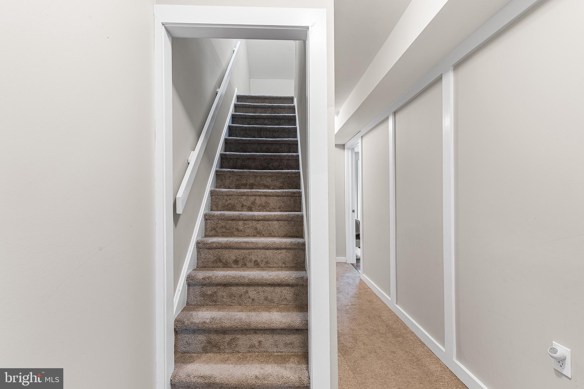 262 Poplar Ave