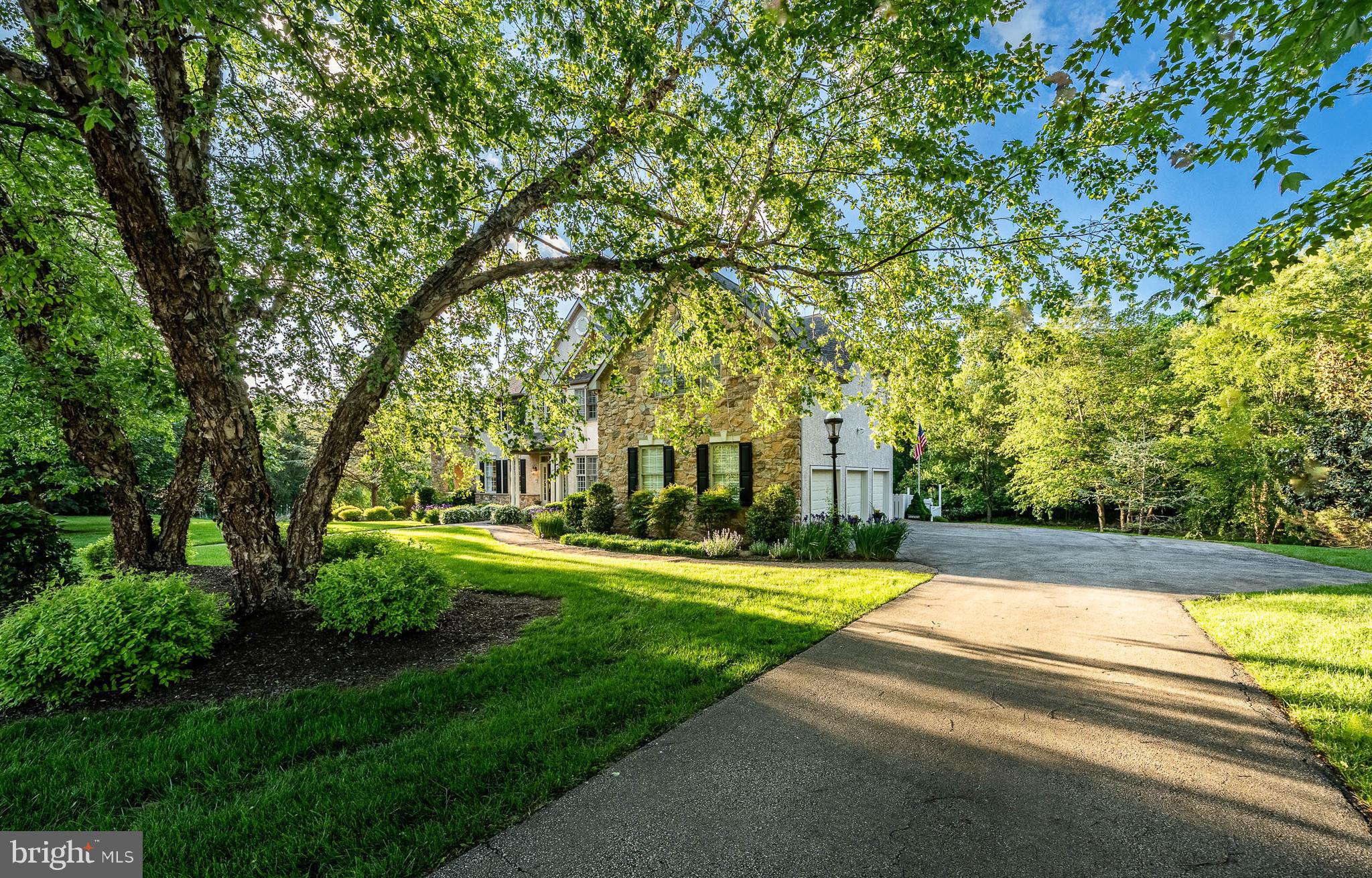 201 Ivystone Dr