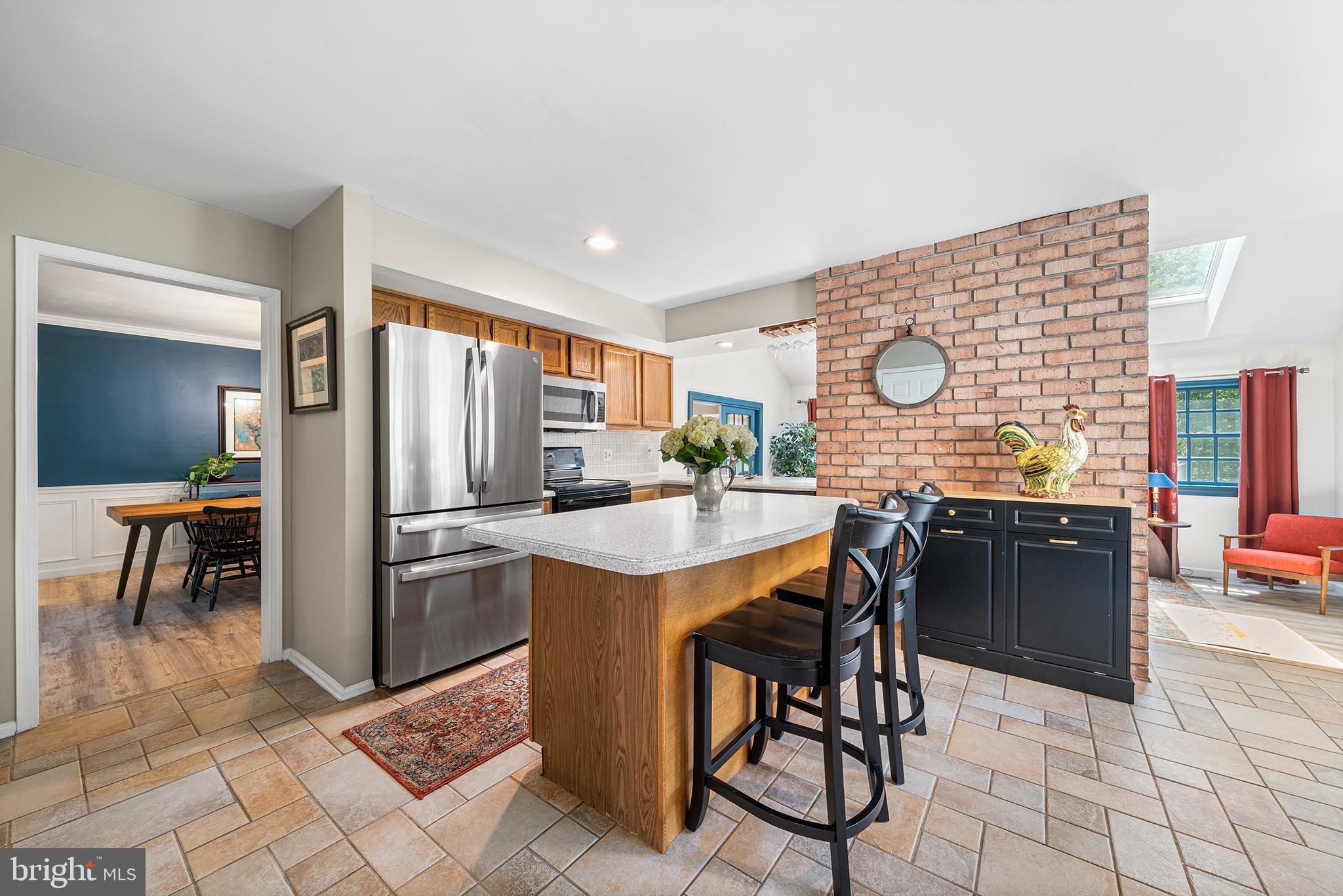 212 Overcreek Rd