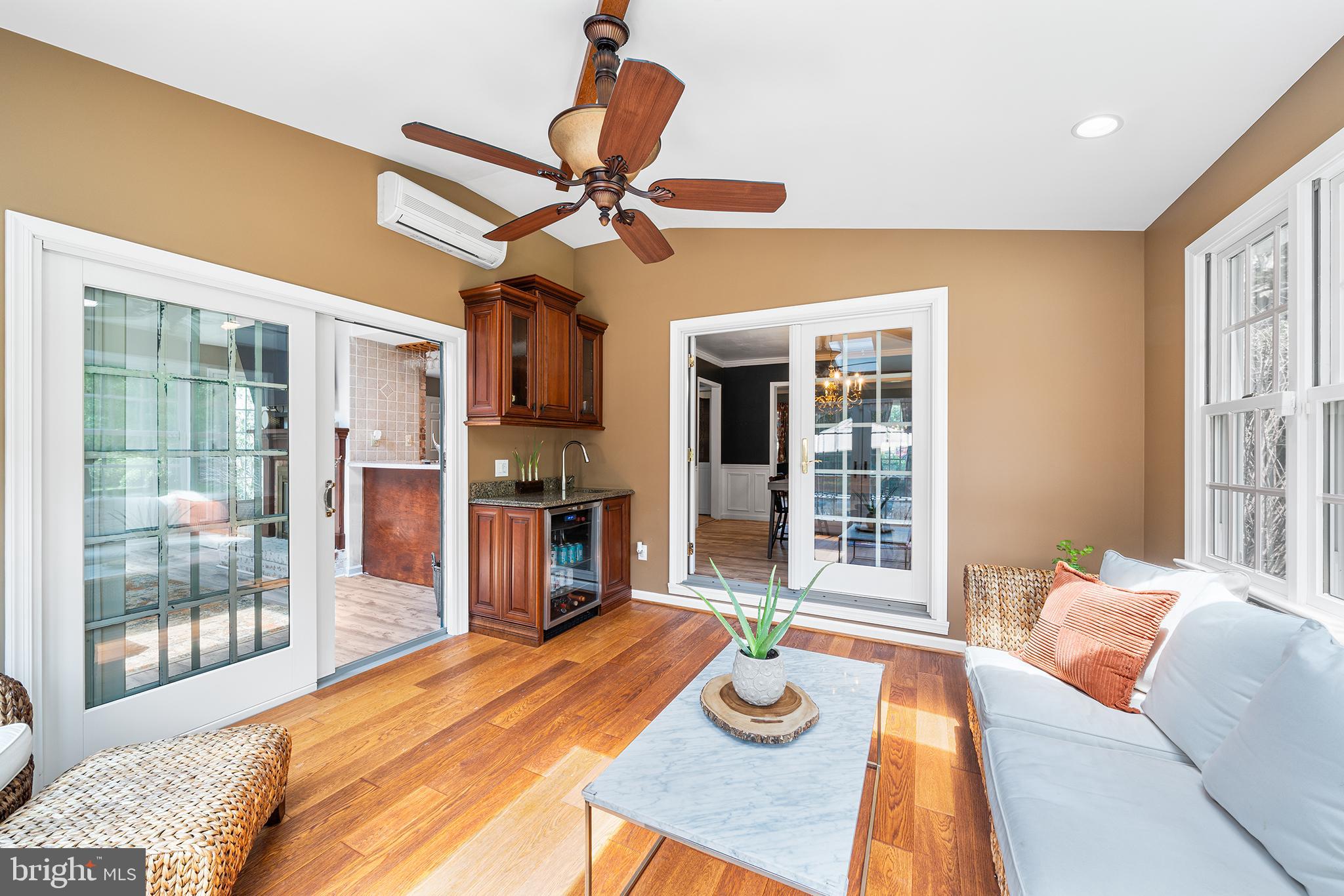 212 Overcreek Rd
