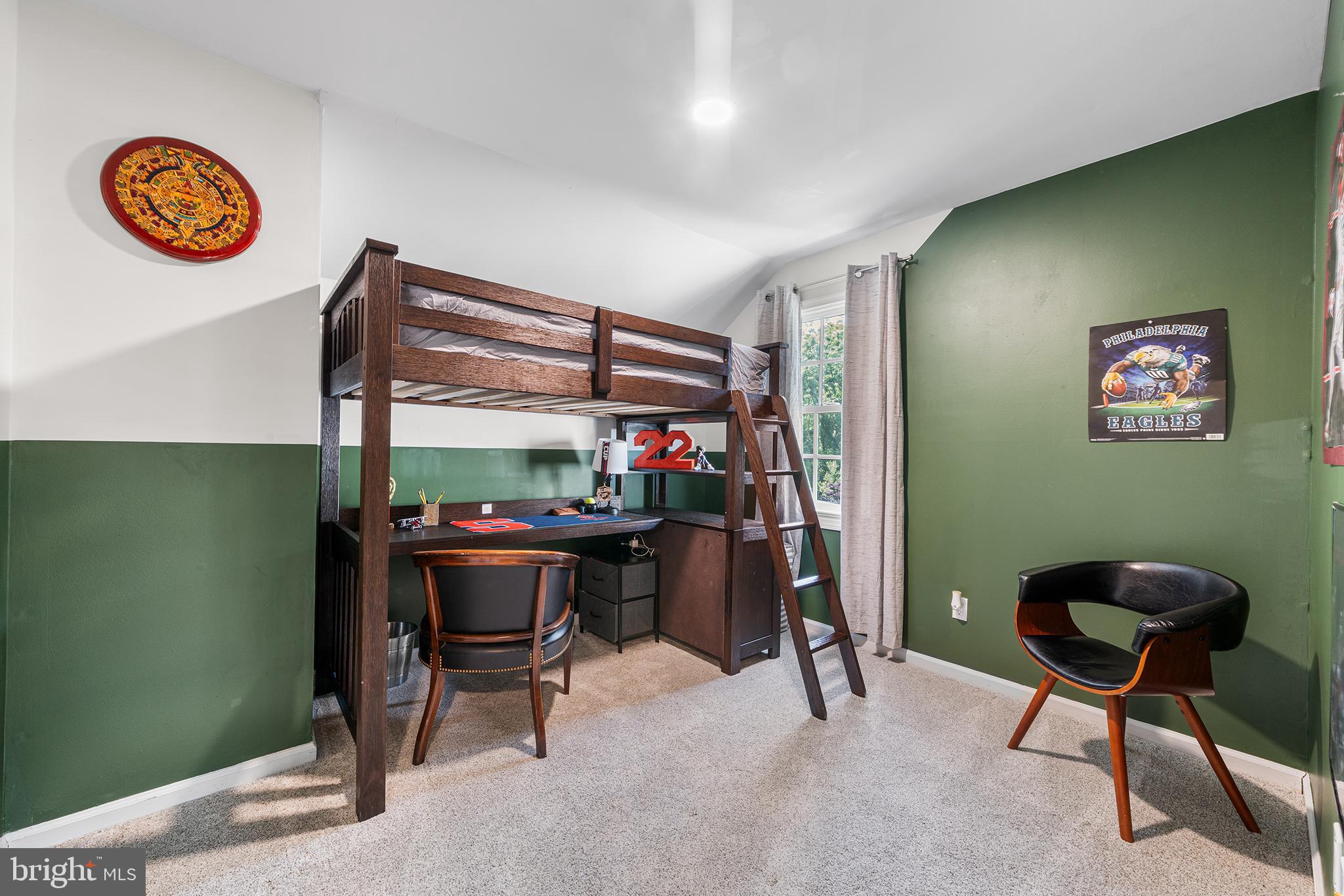 212 Overcreek Rd