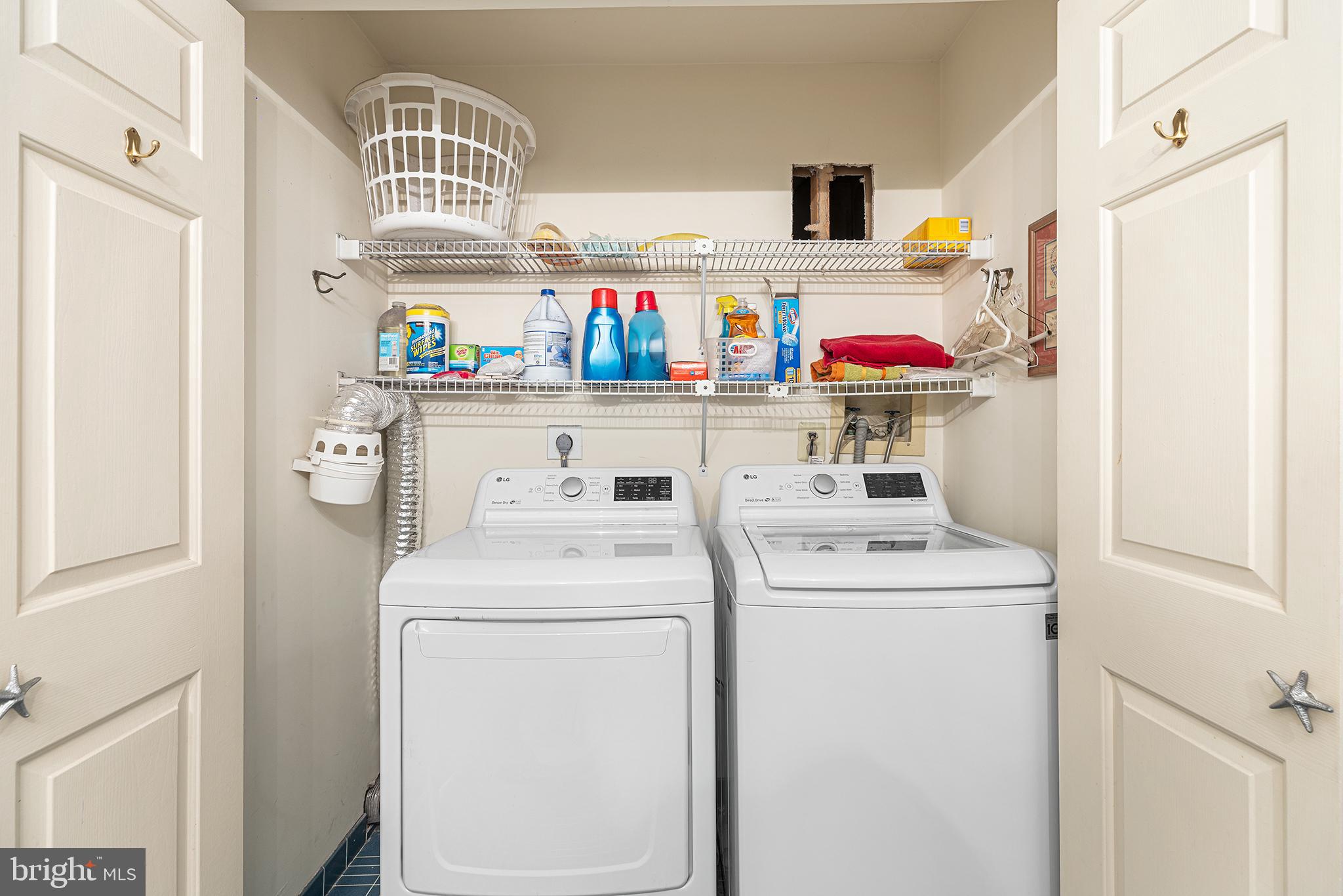 1602 WEATHERSTONE DRIVE 1602