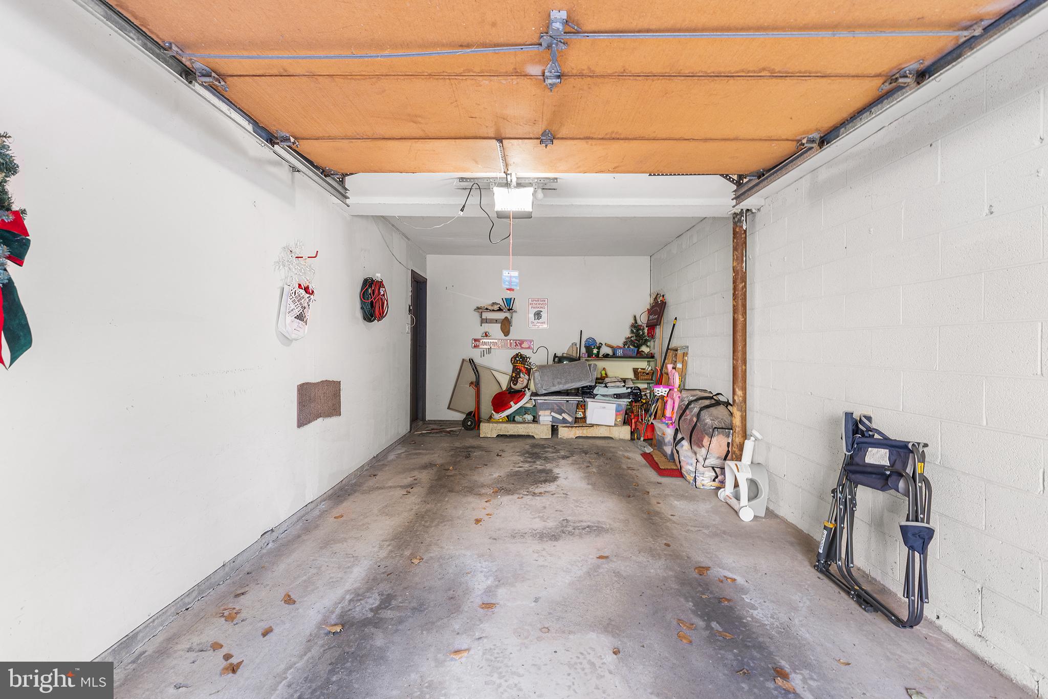 1602 WEATHERSTONE DRIVE 1602