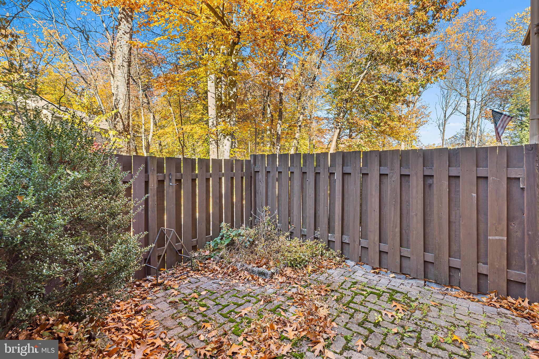 1602 WEATHERSTONE DRIVE 1602