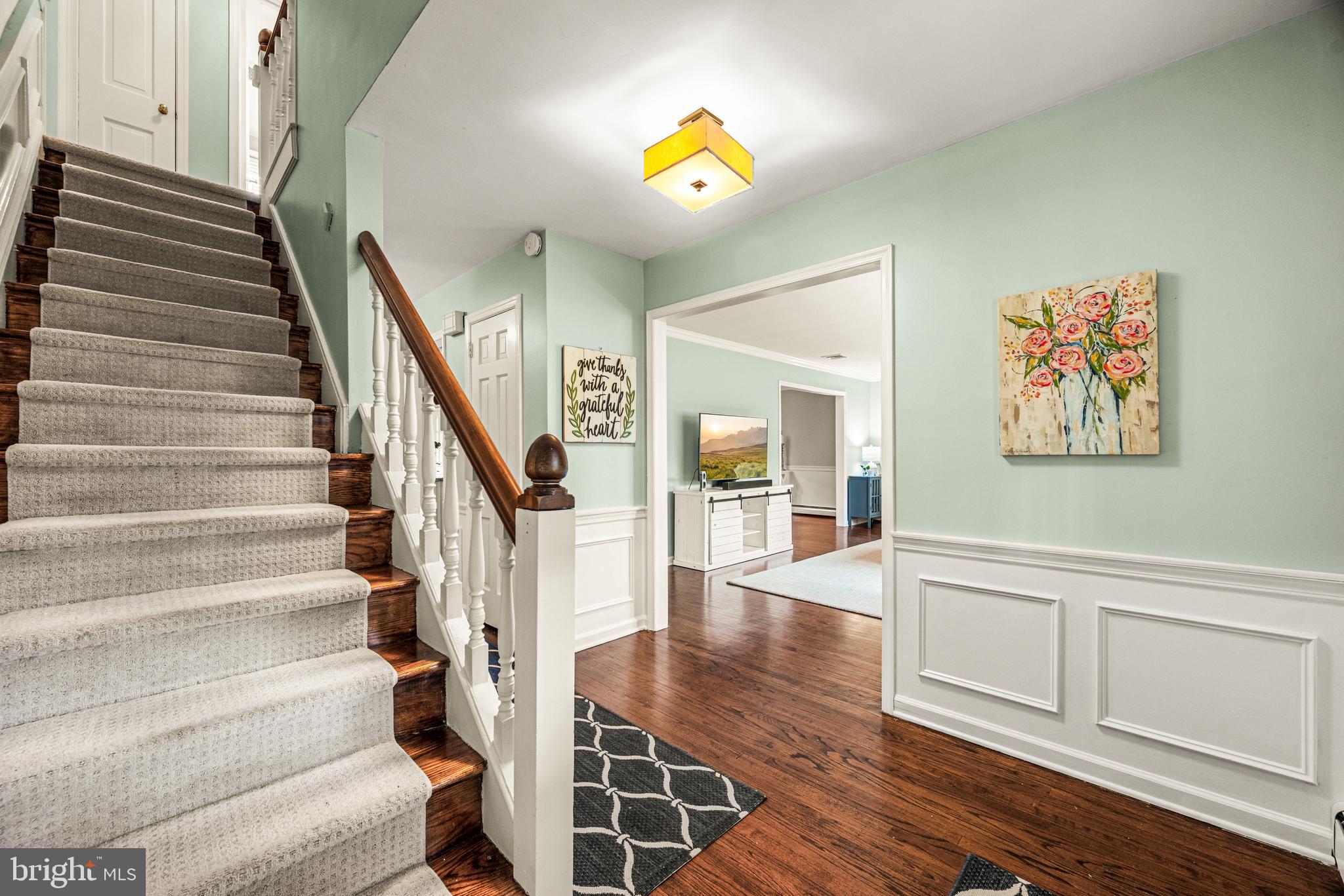 1467 GLENBROOK LANE