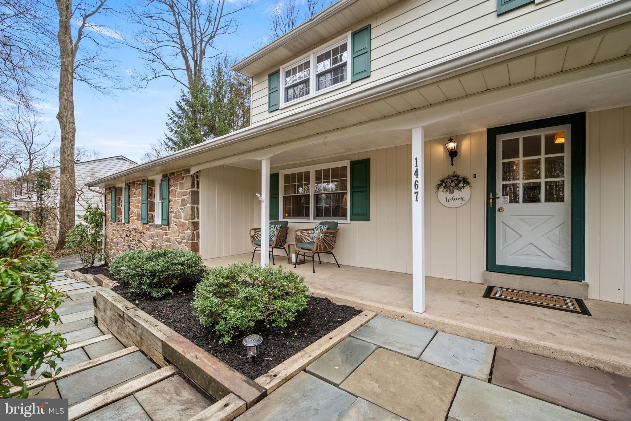 1467 GLENBROOK LANE