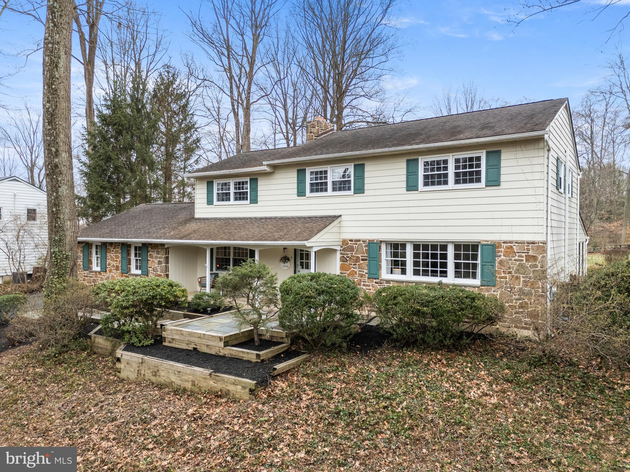 1467 GLENBROOK LANE
