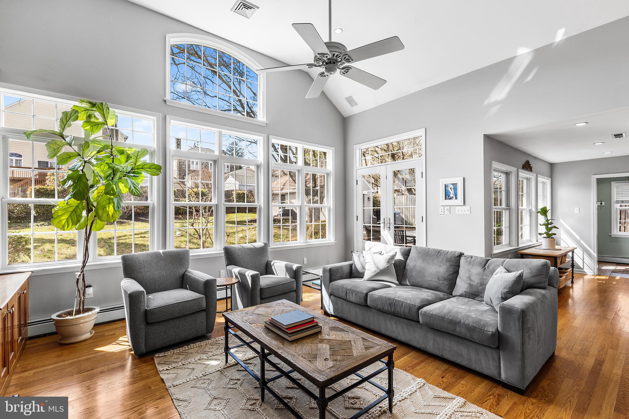 220 S VALLEY FORGE ROAD