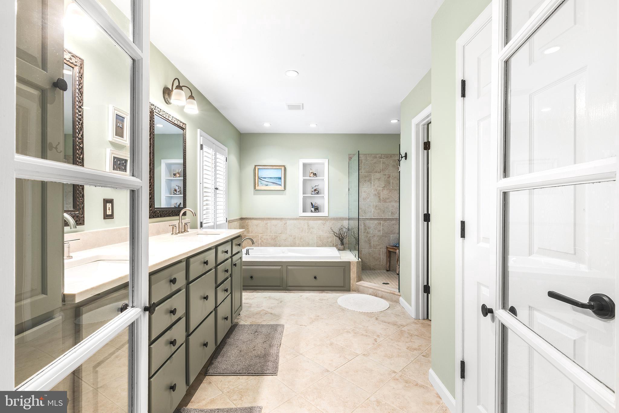 220 S VALLEY FORGE ROAD