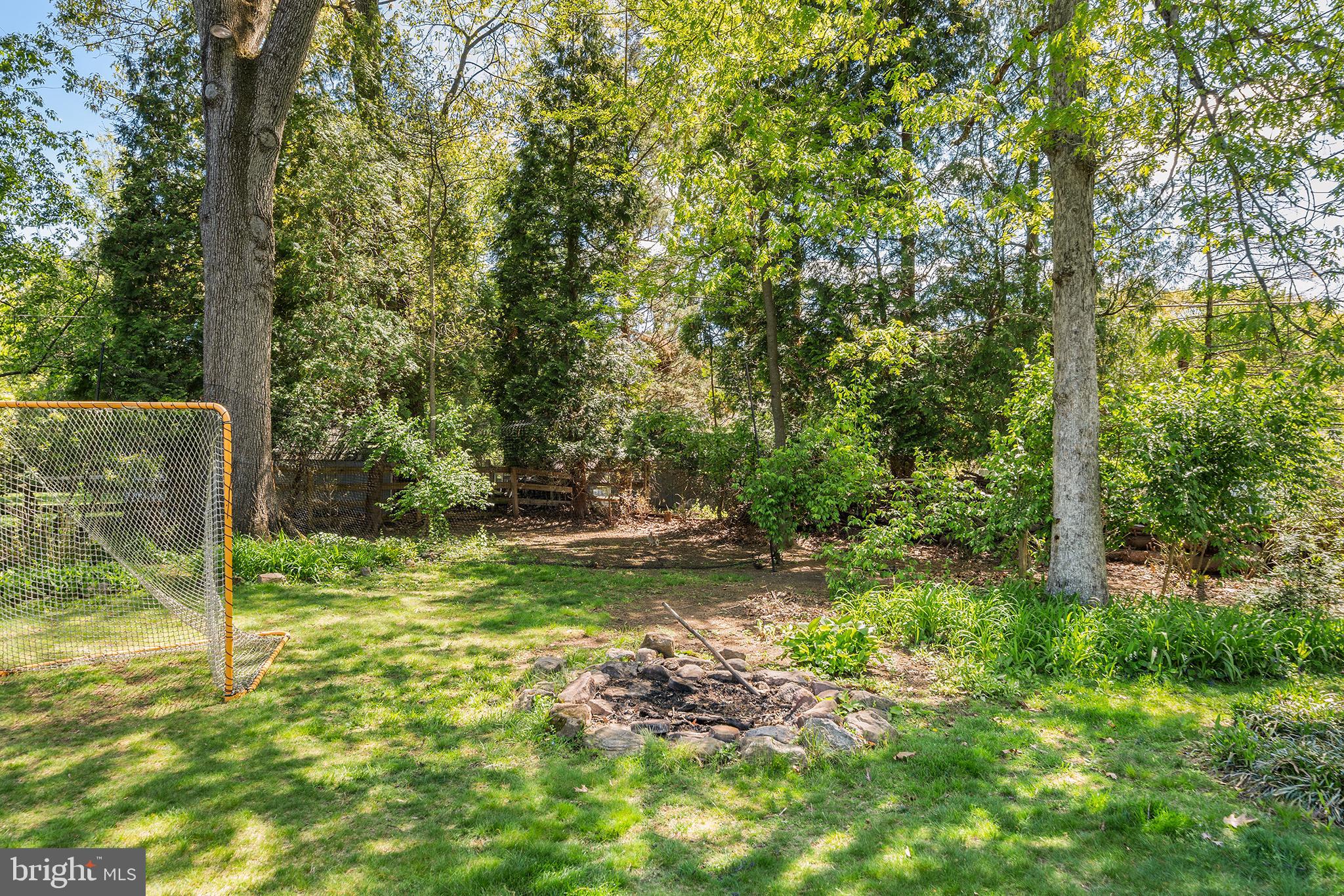 6 DIANE DRIVE