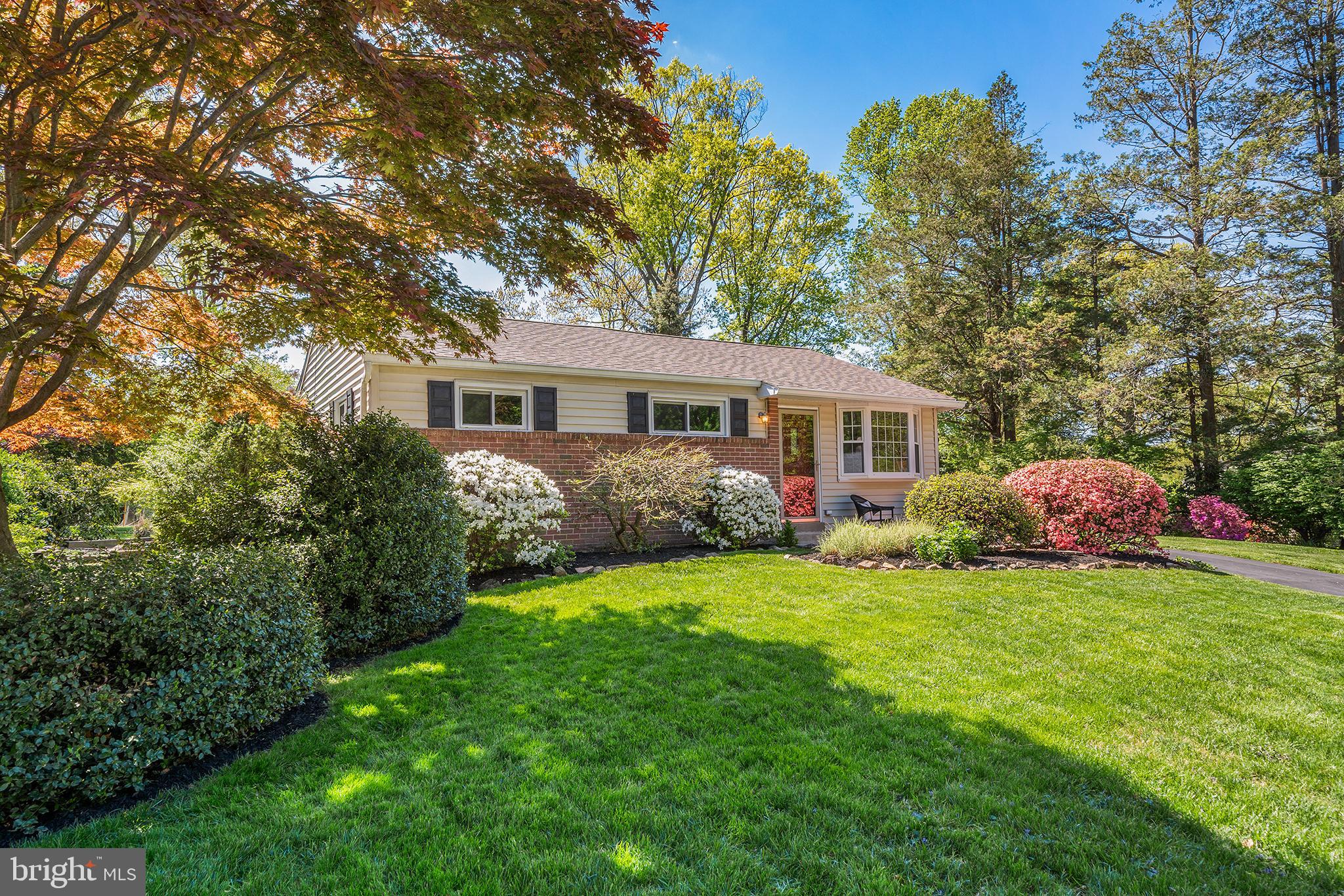 6 DIANE DRIVE