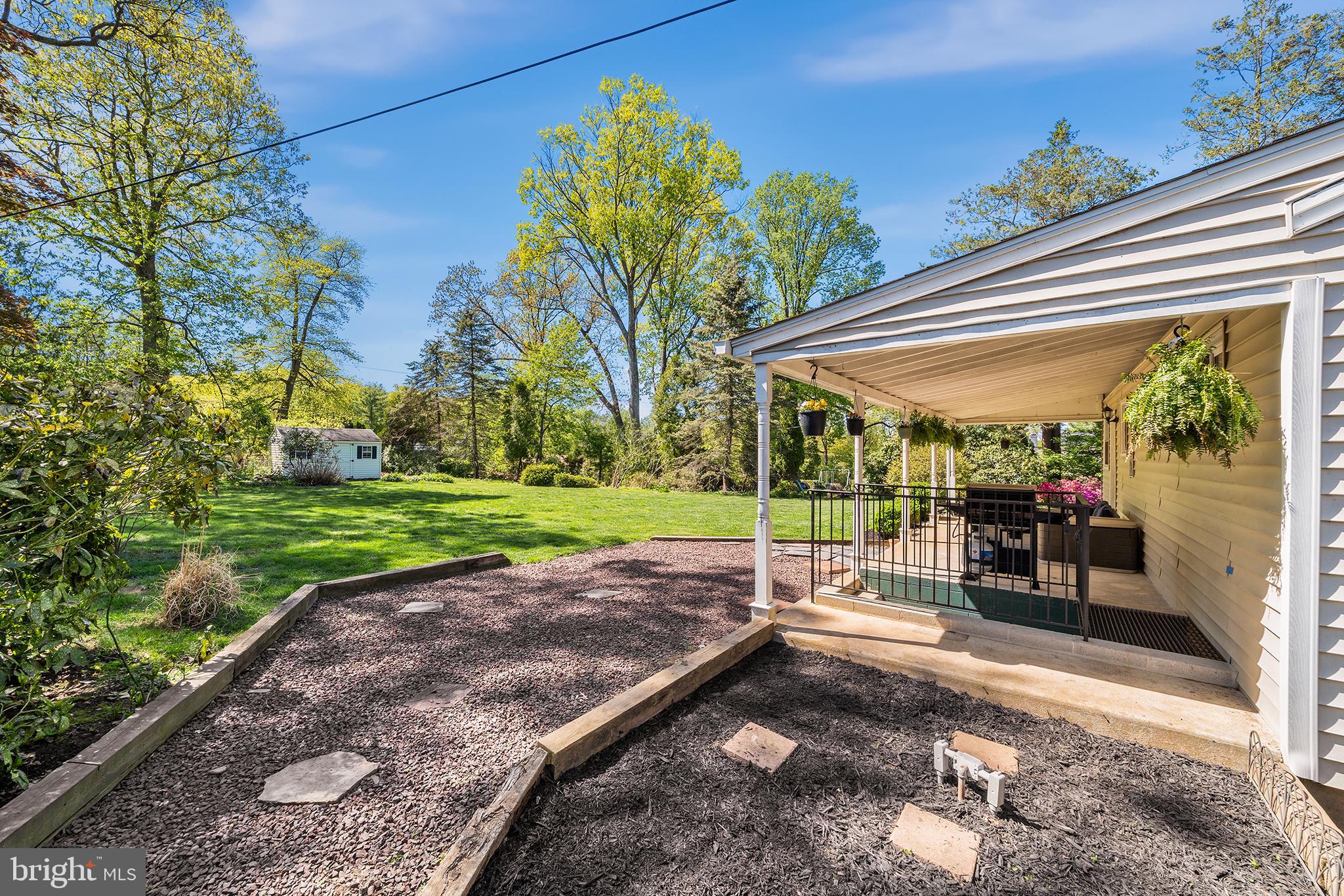 6 DIANE DRIVE