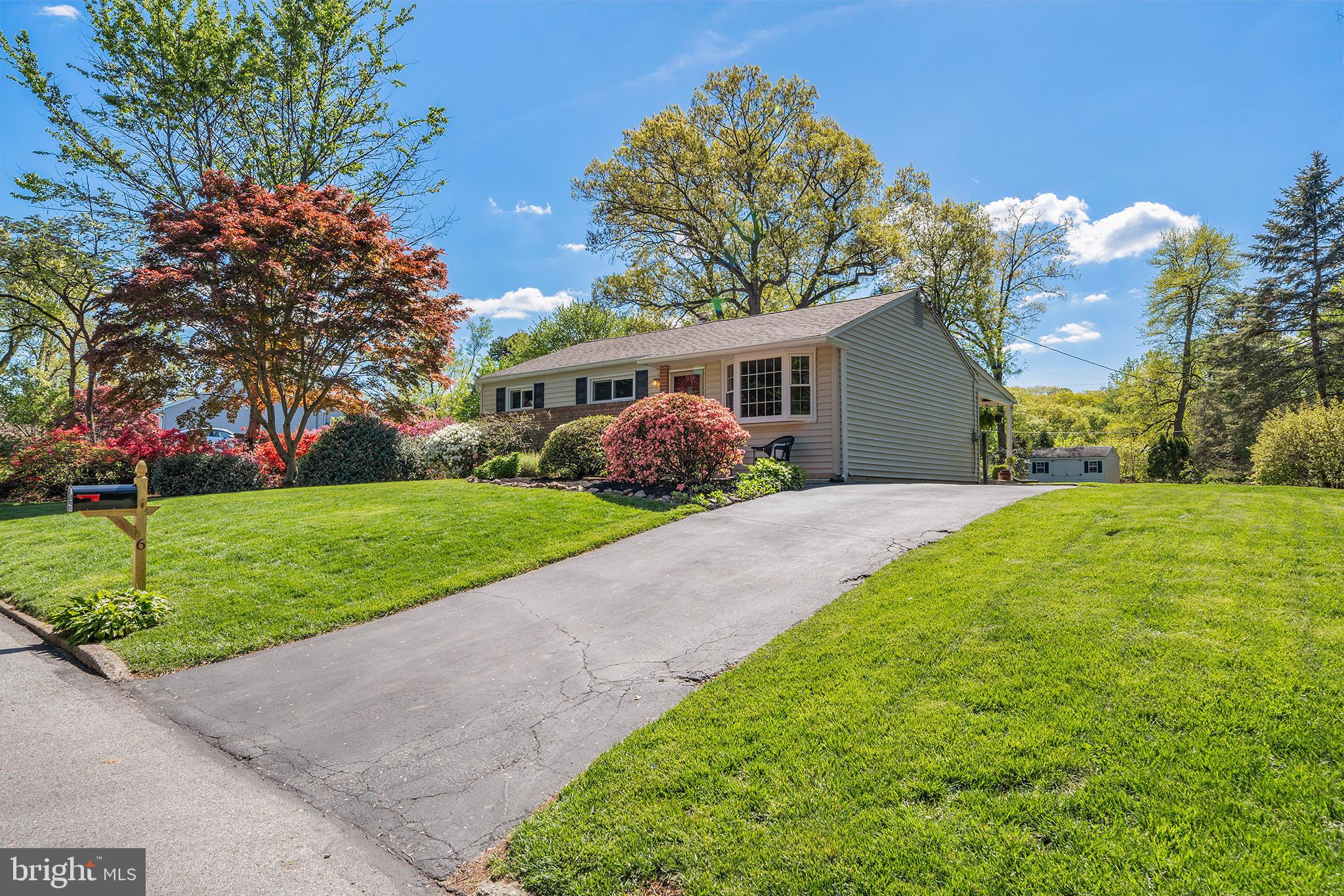 6 DIANE DRIVE
