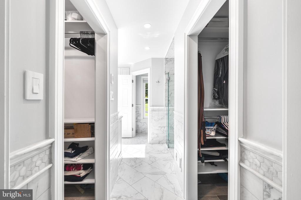 1173 SHADOW OAK DRIVE