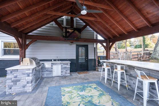 21 Pine Tree Dr