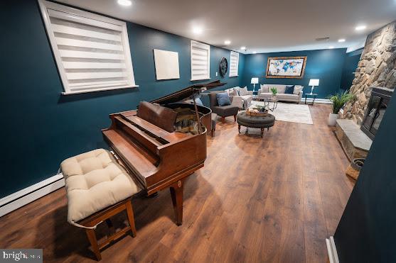 21 Pine Tree Dr
