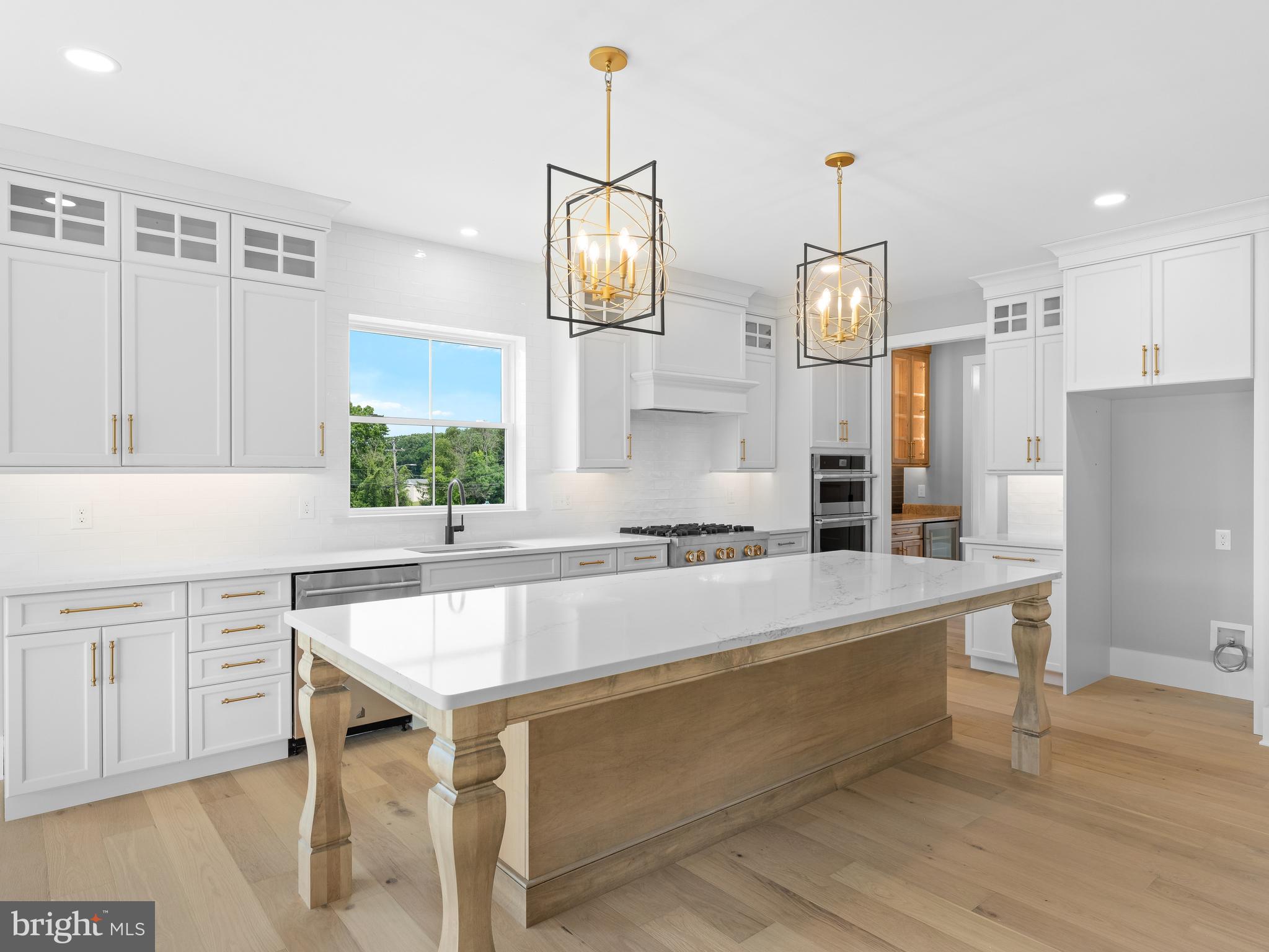 40 van Leer Ave