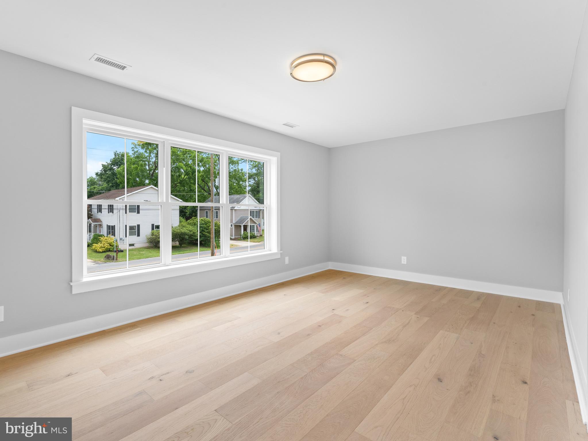 40 van Leer Ave