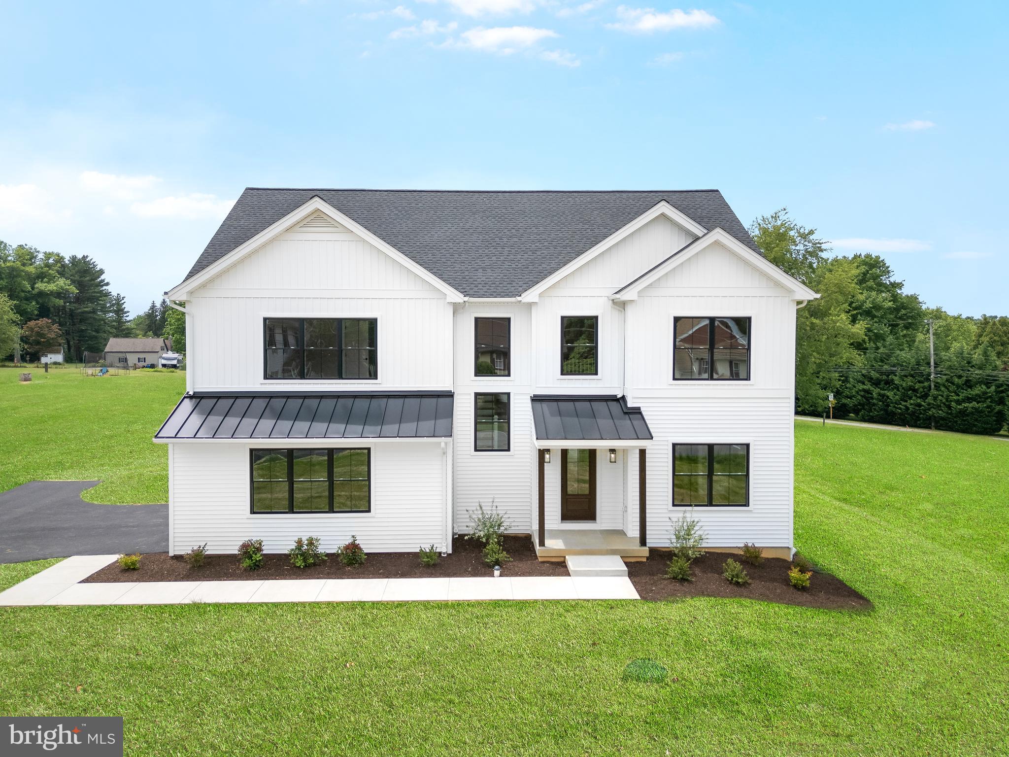 40 van Leer Ave