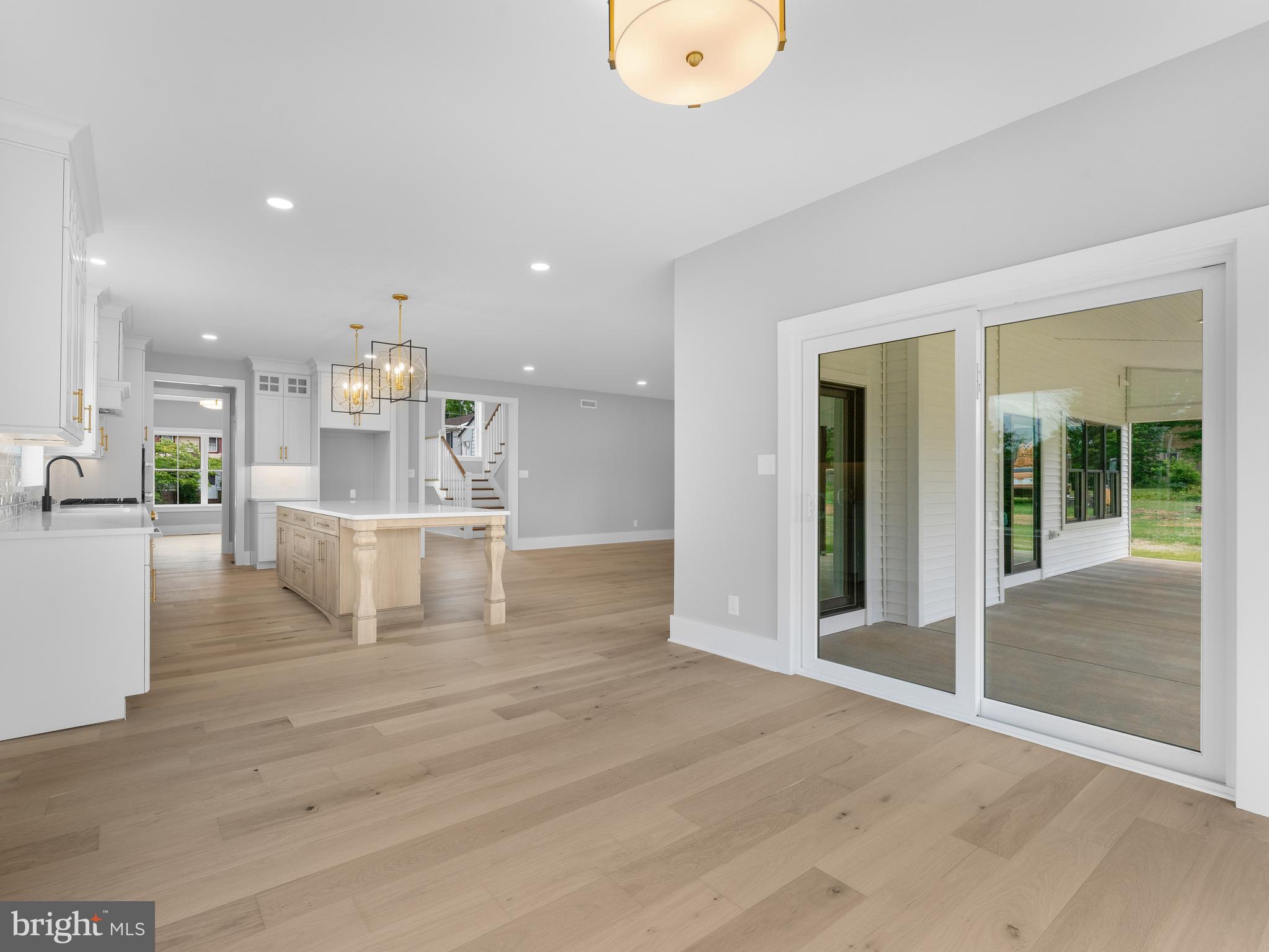 40 van Leer Ave