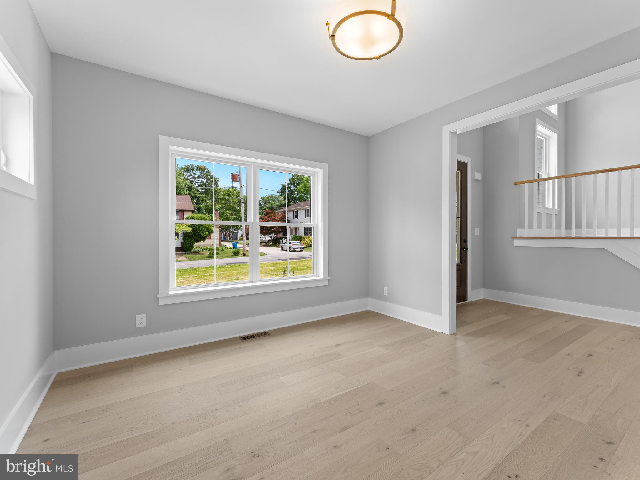 40 van Leer Ave