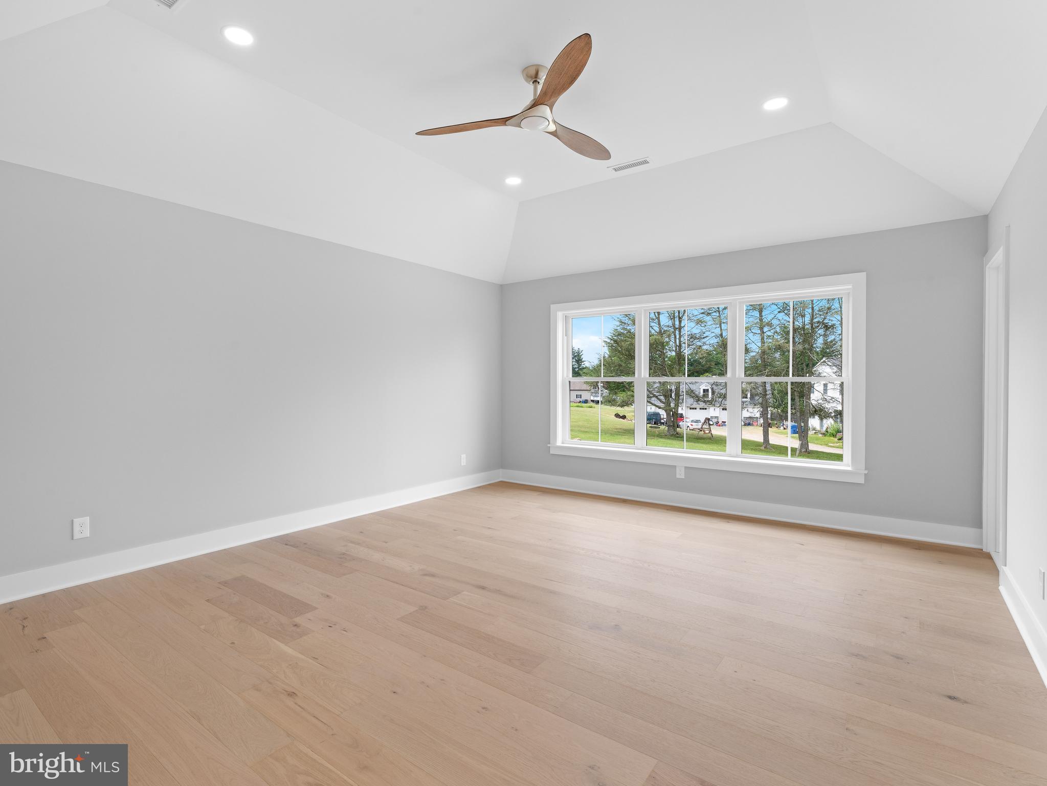 40 van Leer Ave