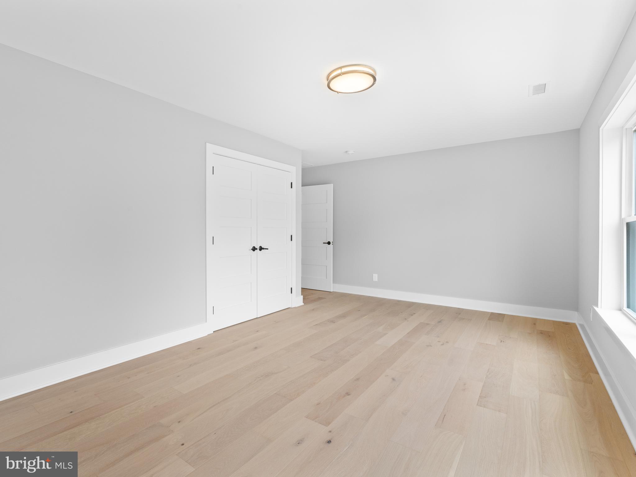 40 van Leer Ave