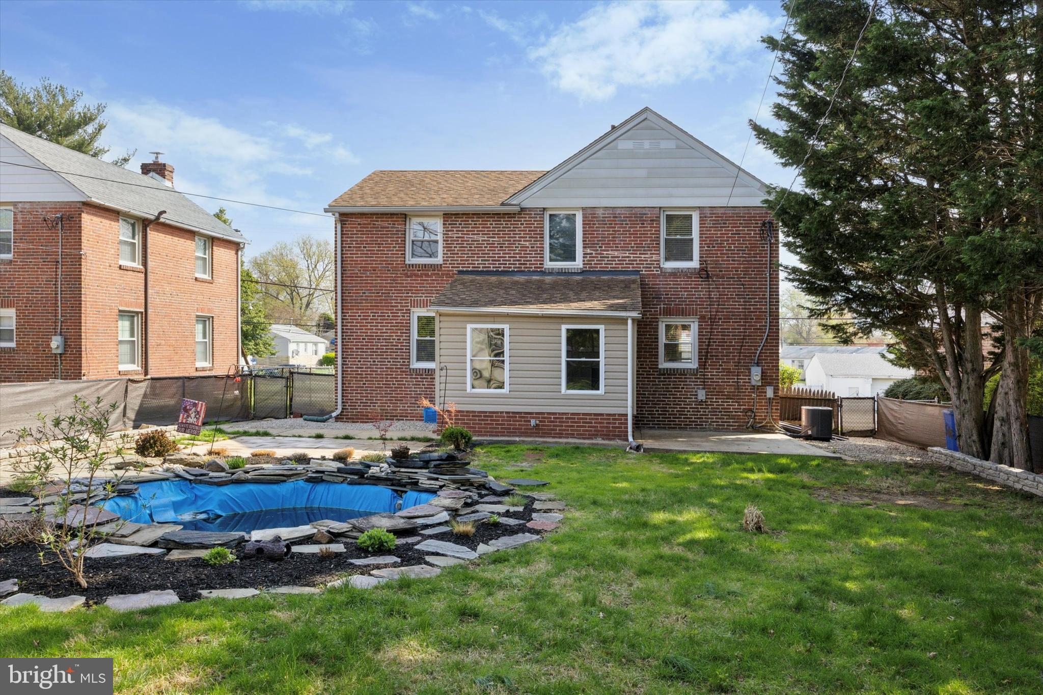 510 W South Ave