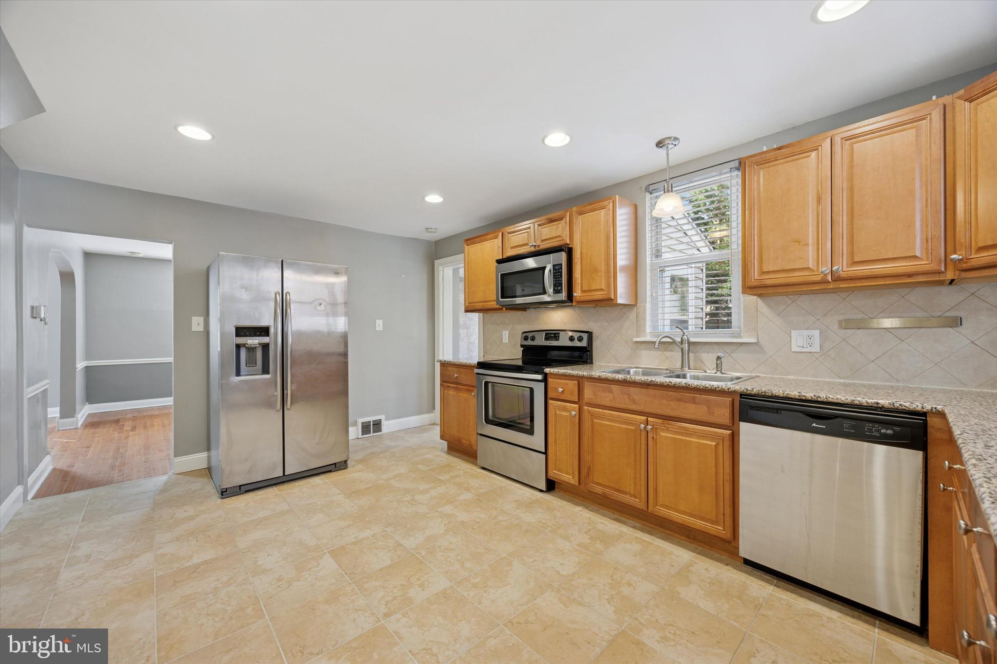 510 W South Ave