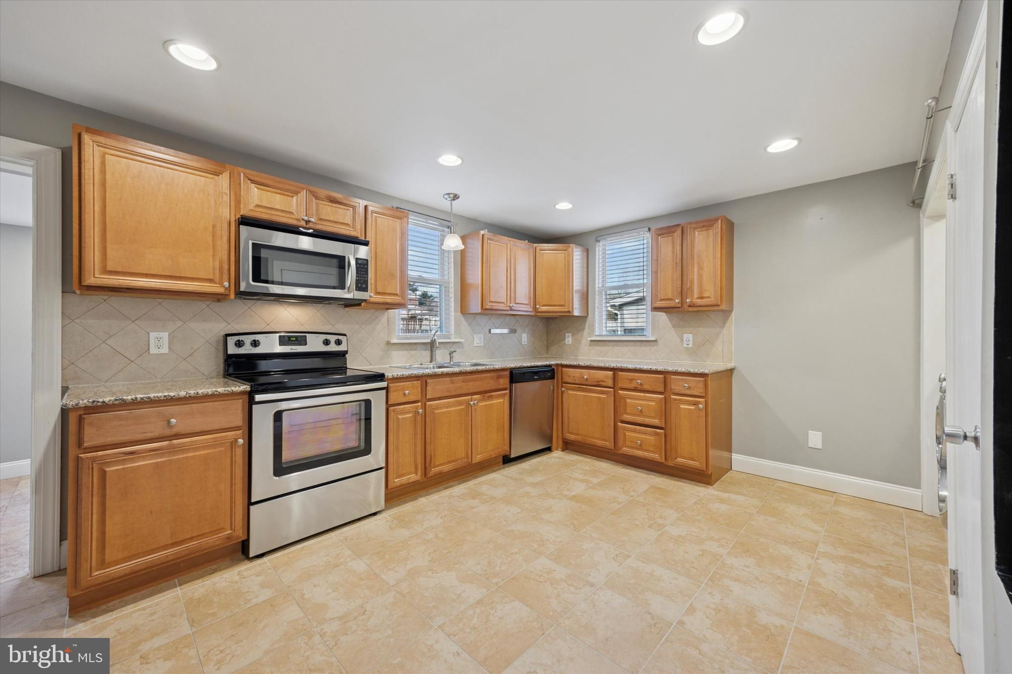 510 W South Ave