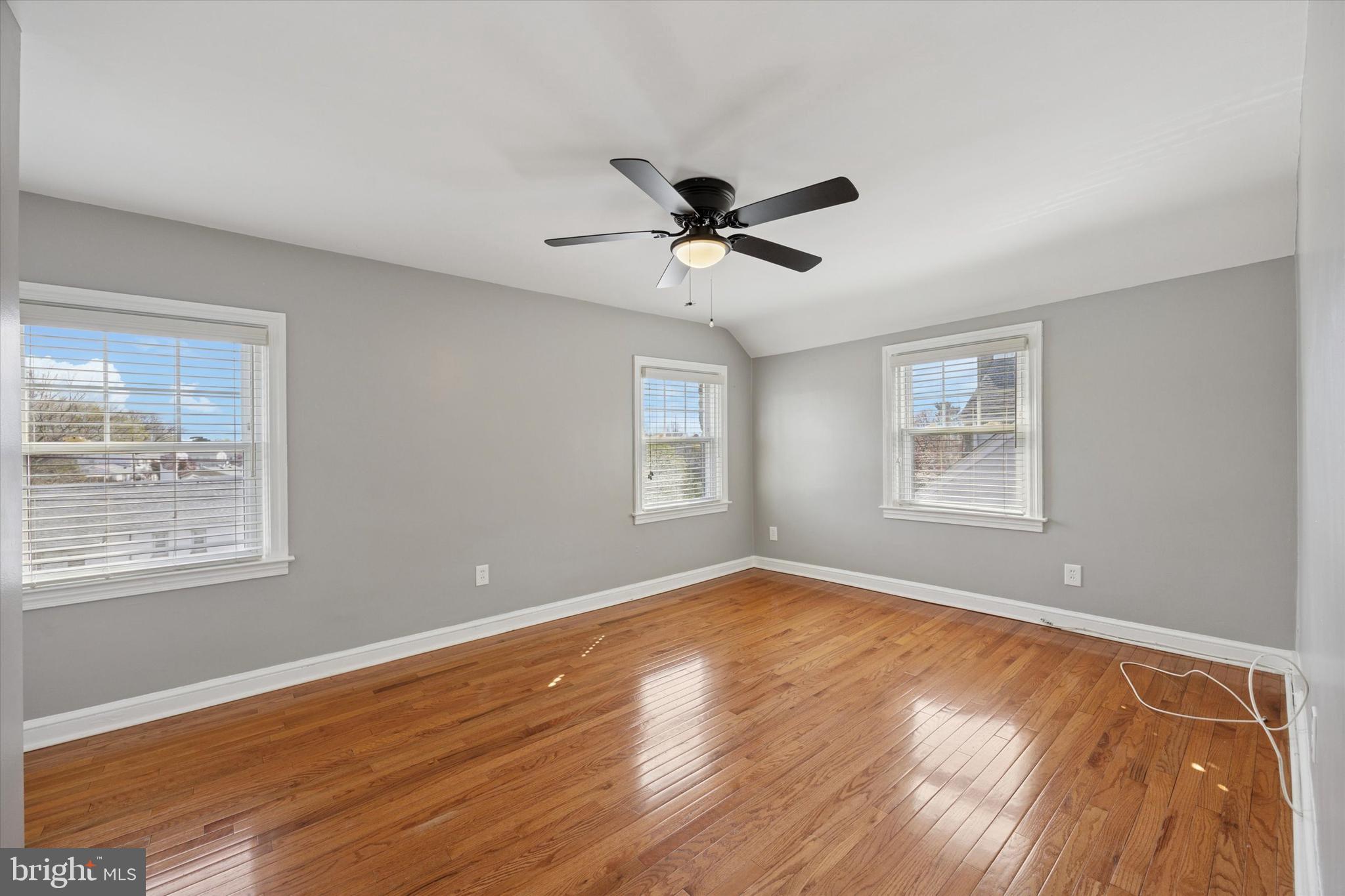 510 W South Ave