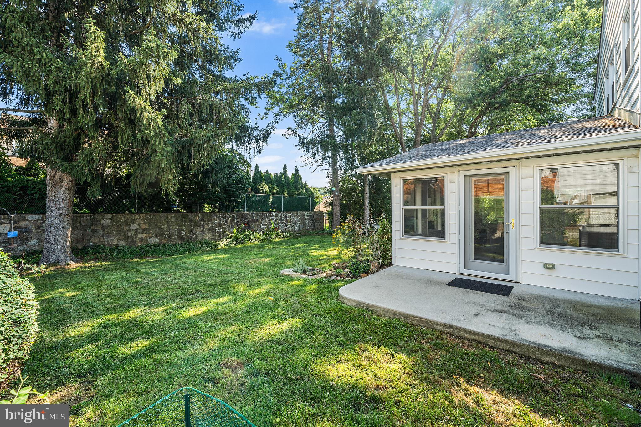 424 Foulke Ln