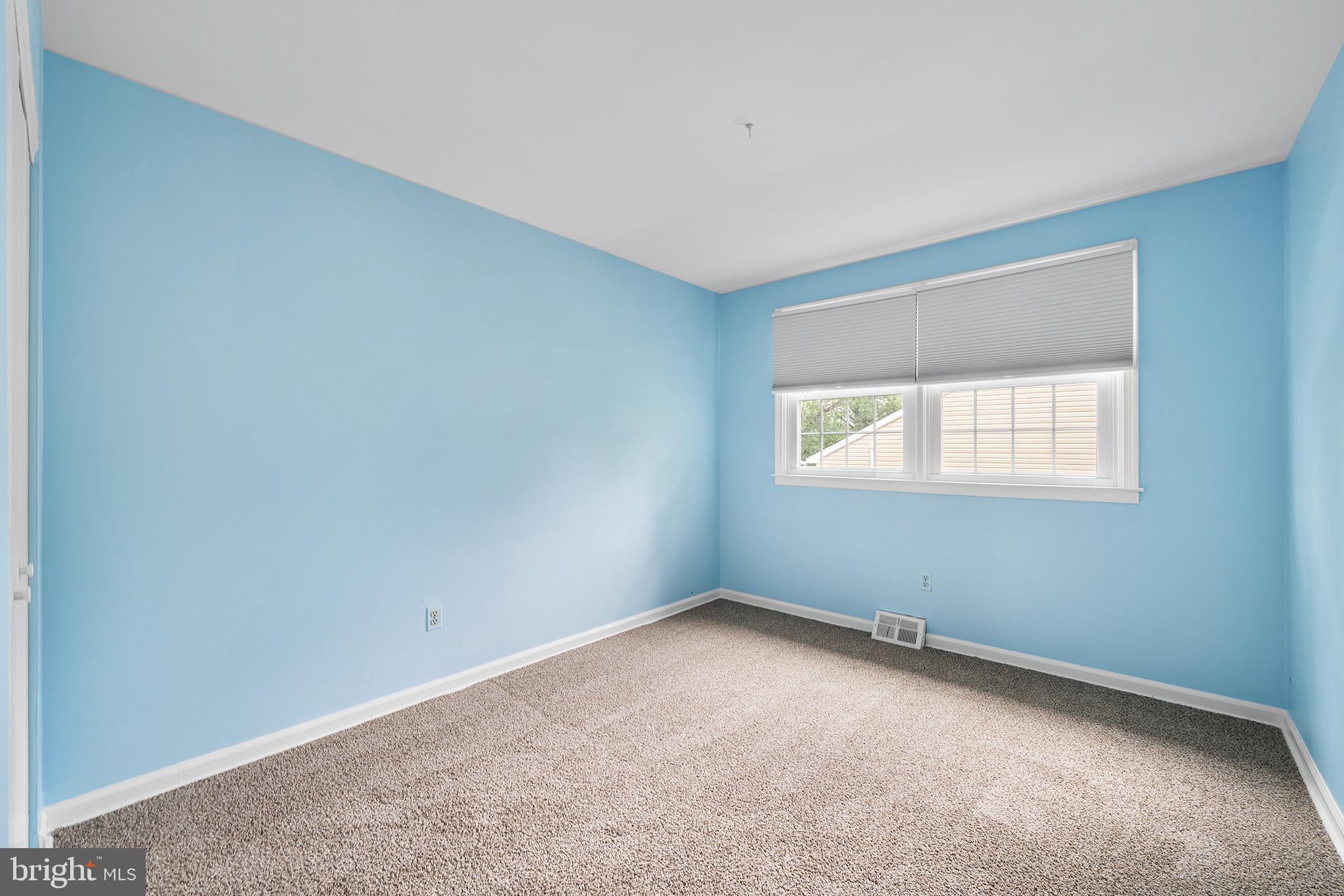 424 Foulke Ln