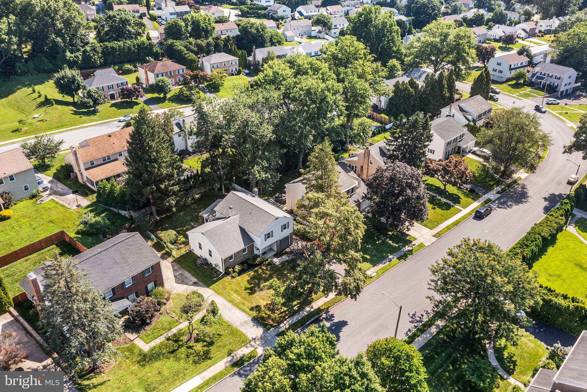 424 Foulke Ln