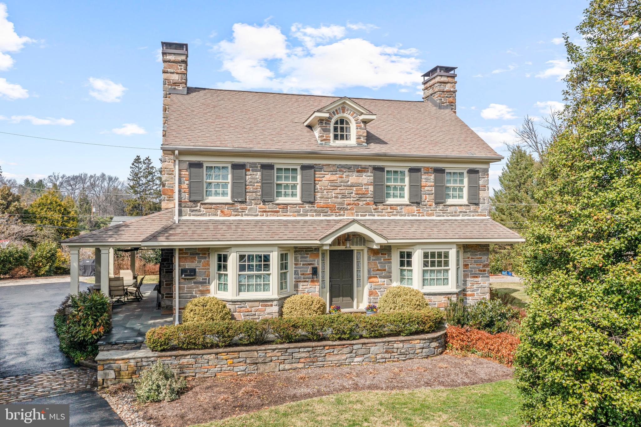 8 CEDARBROOK ROAD