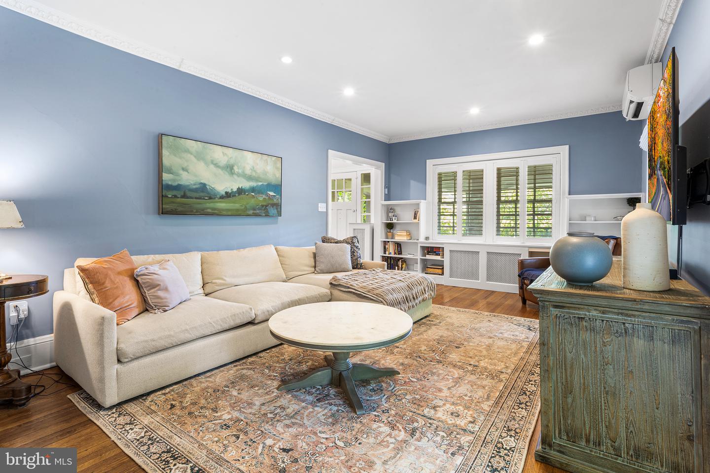 1225 Montgomery Ave