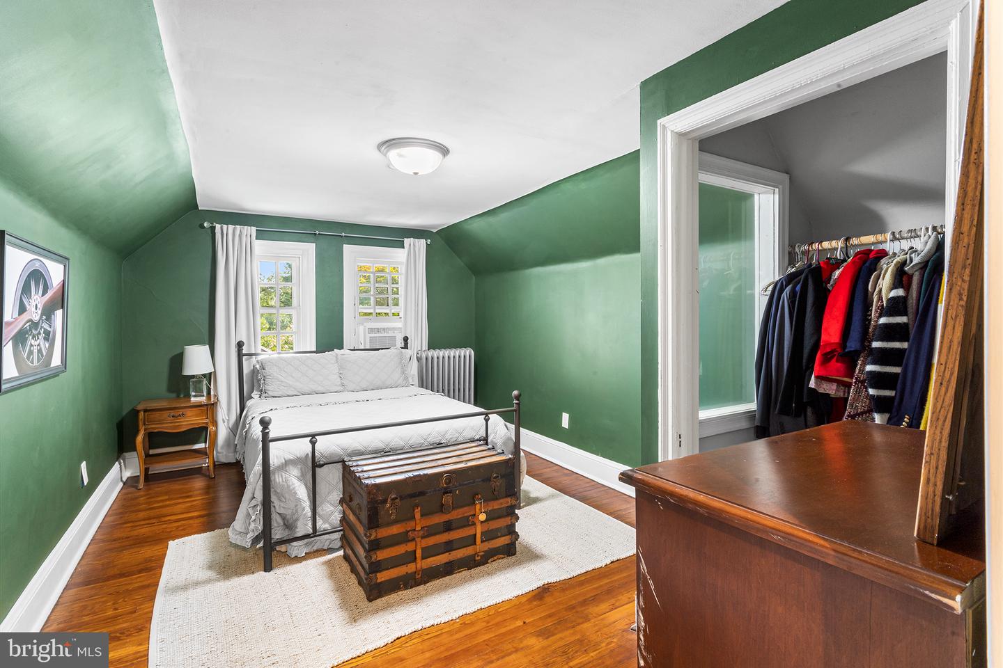 1225 Montgomery Ave